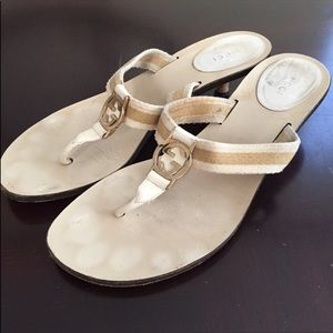 Authentic Gucci sandal. Kitten heel